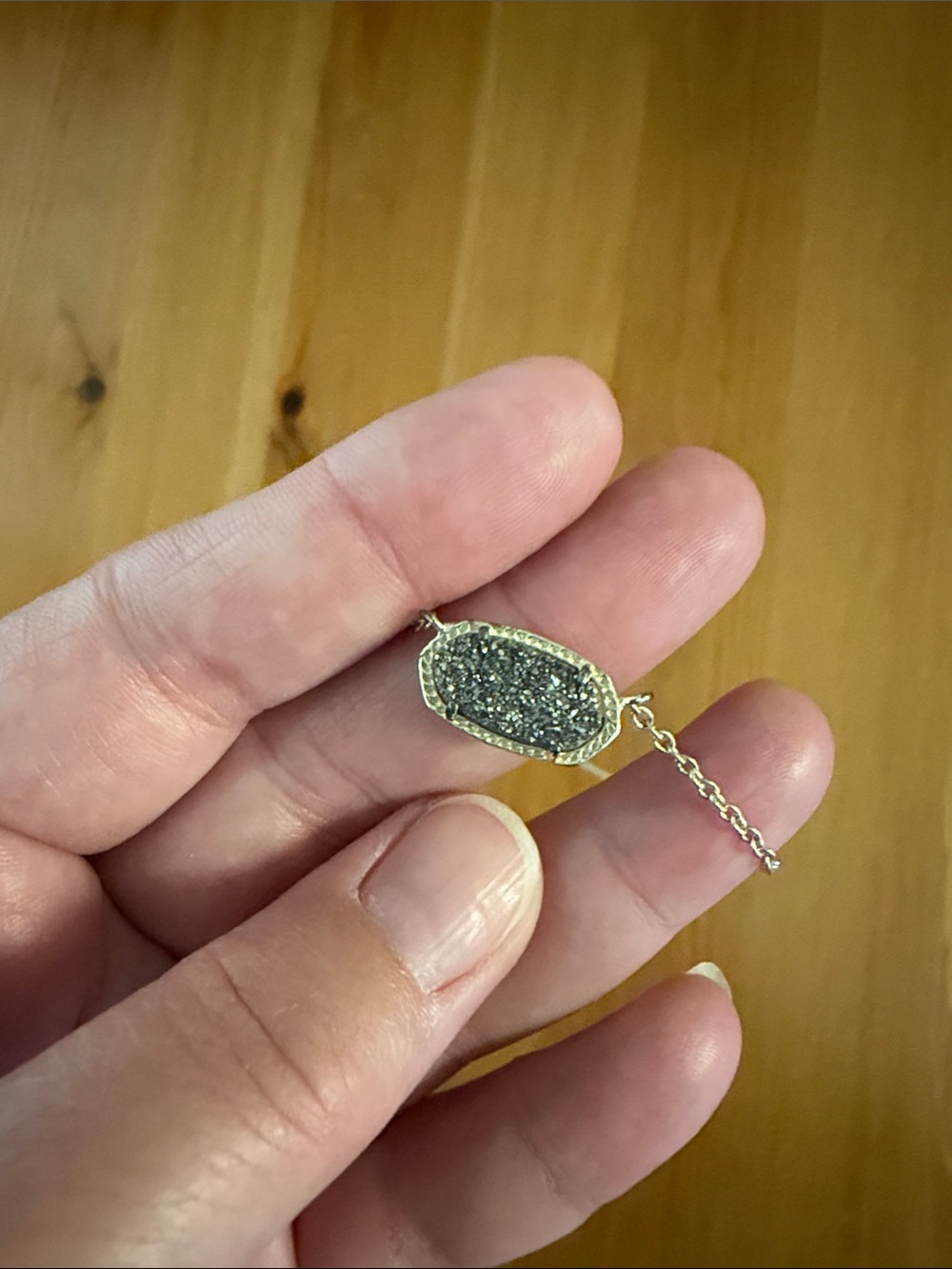 Kendra Scott Gold and Gray Druzy Pendant Necklace - Elegant Women's Jewelry